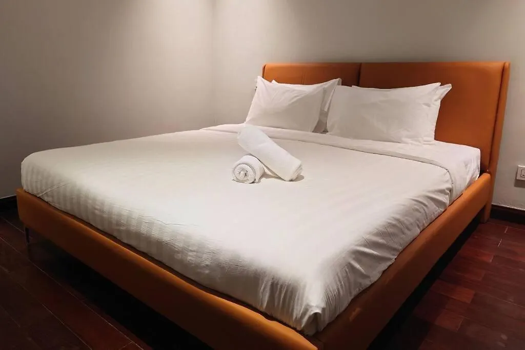 The Rixx Breathtaking View@Vincom D1/Pool/Netflix Apartment Ho Chi Minh City