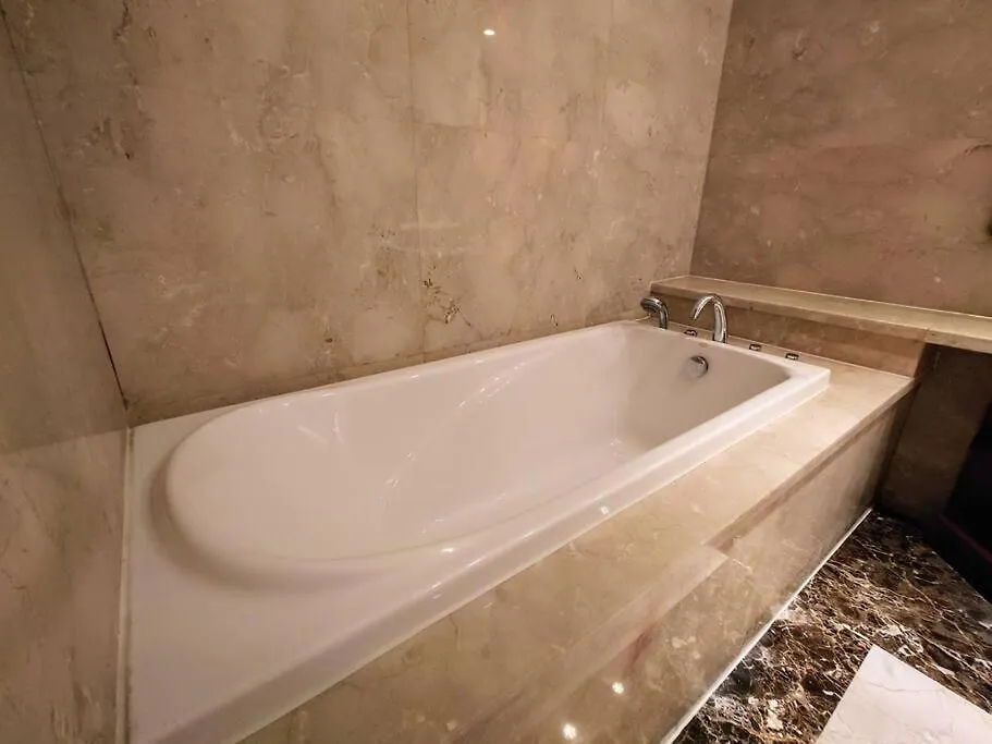 شقة The Rixx Breathtaking View@Vincom D1/Pool/Netflix مدينة هوشي منه 0*,  فيتنام